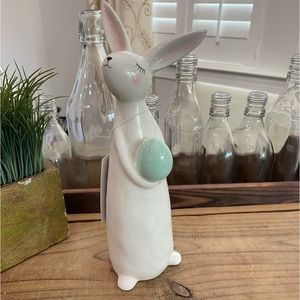 MARTHA STEWART CERAMIC EASTER BUNNY WITH ATTITUDE